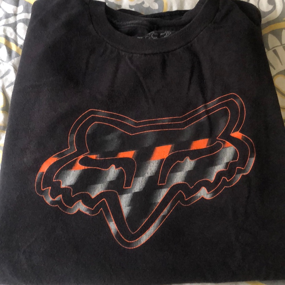 Fox tee